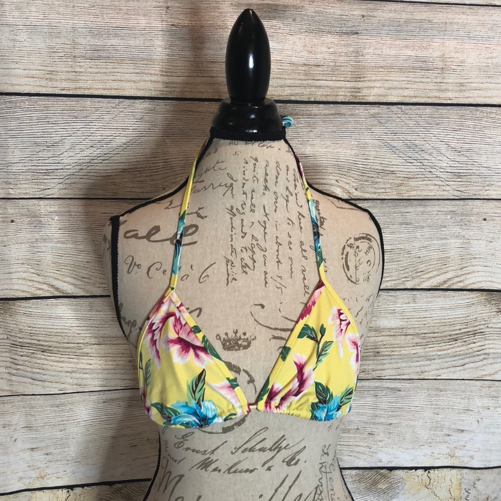 Two triangle VS swimsuit tops